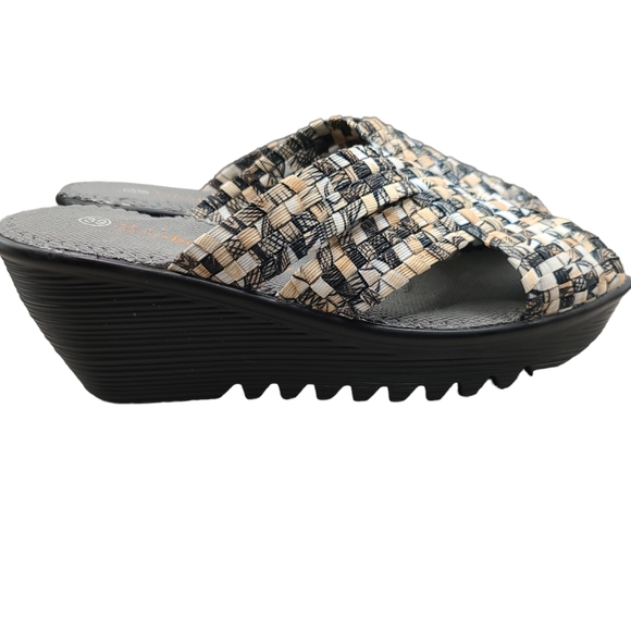 Bernie Mev Sandals - Picture 9 of 10